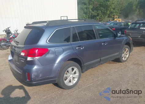 2013 Subaru Outback 2.5I Premium z USA, uszkodzony, nr VIN 4S4BRBCC0D3312061